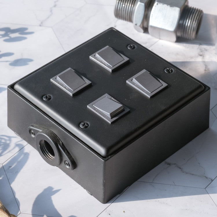 Exposed table-made aluminum box