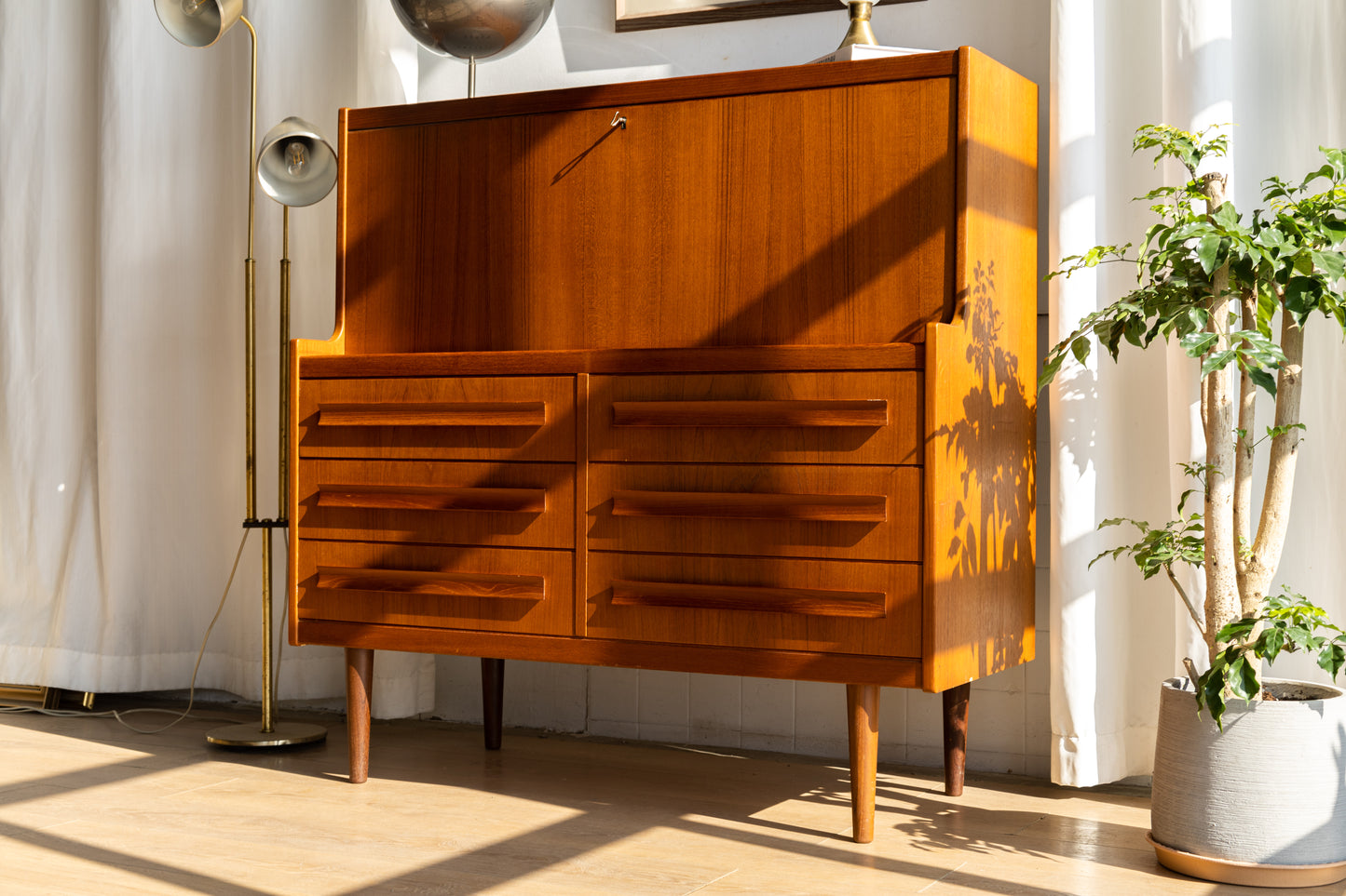 丹麥 現代風 柚木 六抽 下翻式 寫字櫃 OLDANMARK