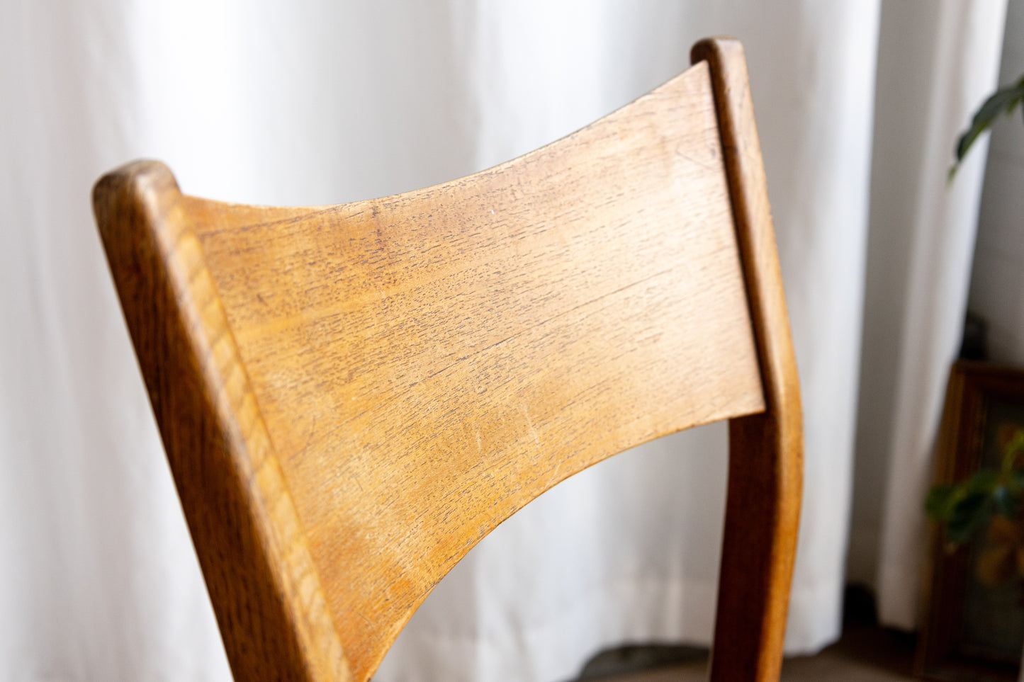 丹麥 柚木 弧形背板 餐椅 OLDANMARK