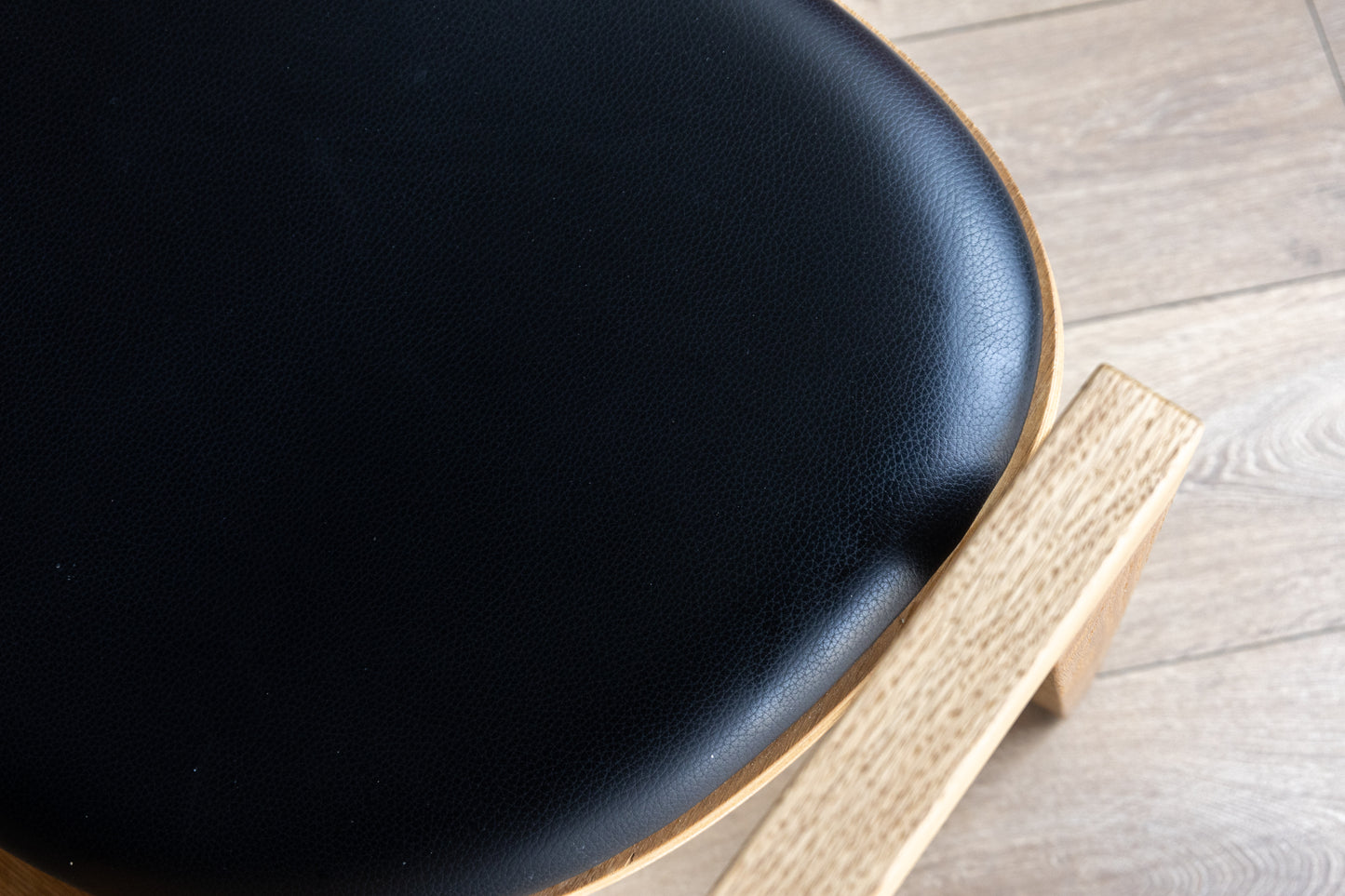 Hans J. Wegner GE 460 Butterfly Chair 蝴蝶椅 OLDANMARK