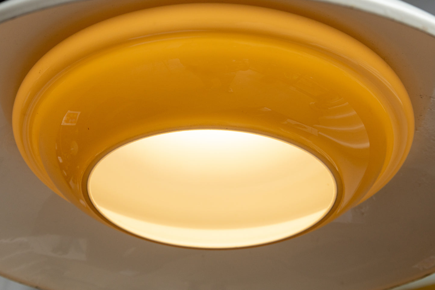 Wiktor Berndt Flygsfors 琥珀套色玻璃 吊燈 OLDANMARK