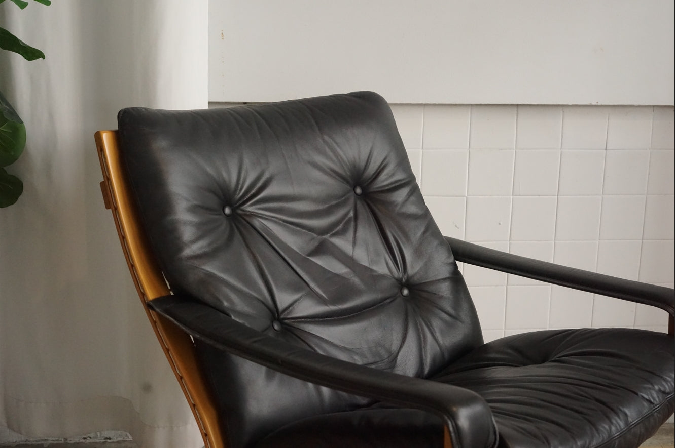 Siesta 黑色 真皮 低背扶手椅 (附腳凳)