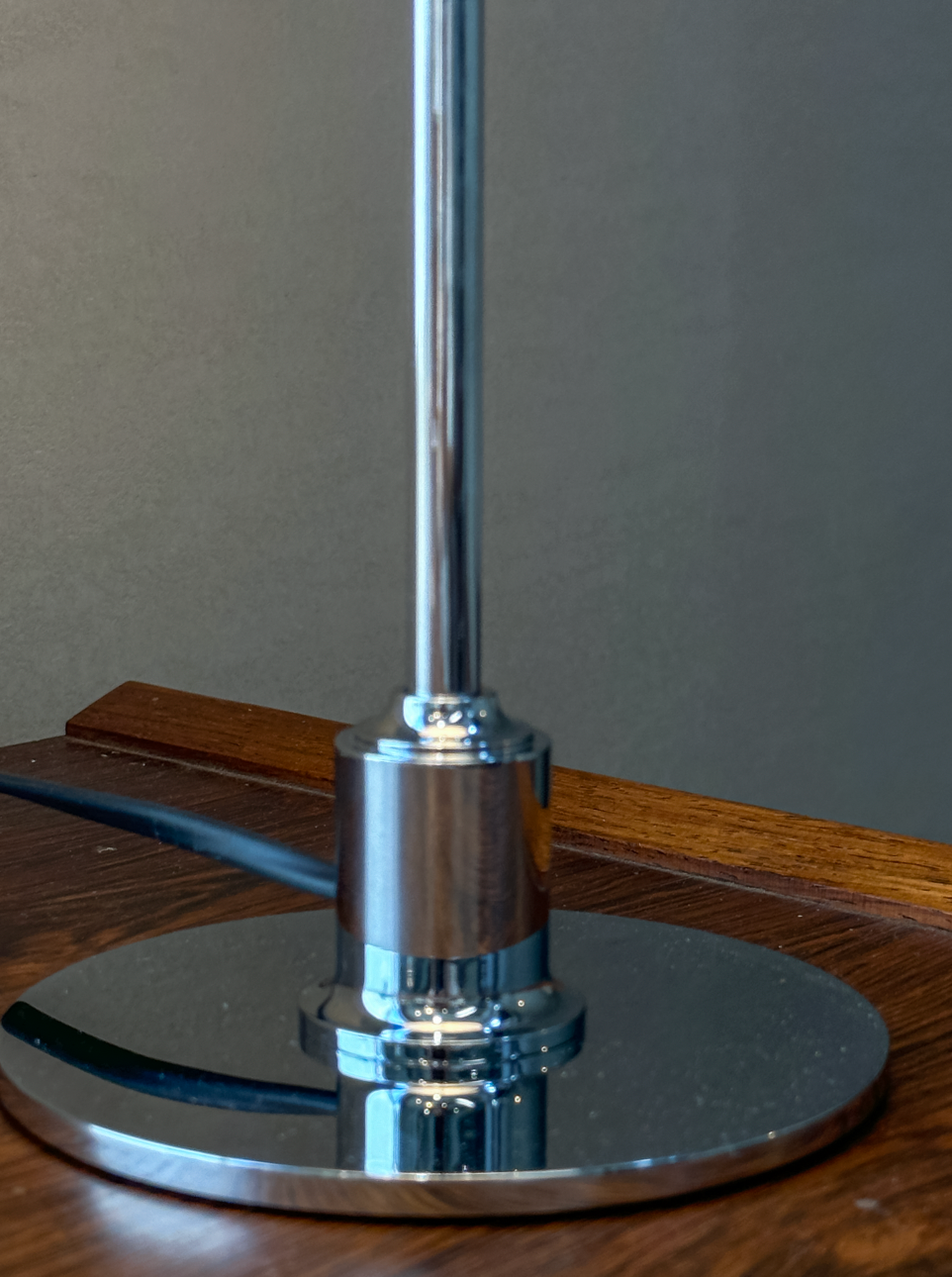 LOUIS POULSEN PH 2/1 TABLE LAMP-銀色