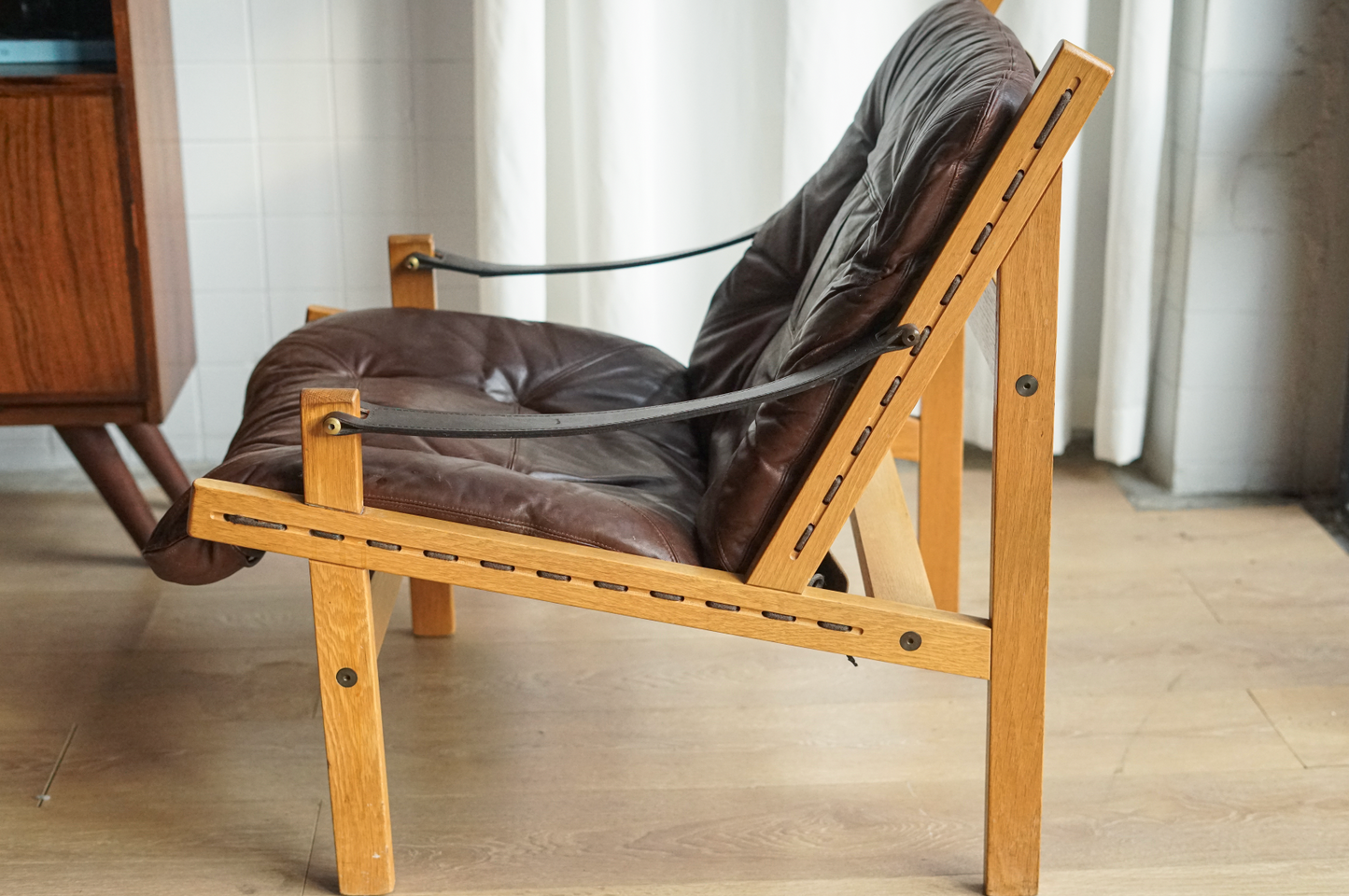 Torbjørn Afdal 棕色獵人椅