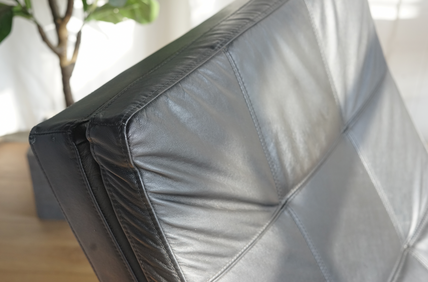 丹麥 純黑 皮革躺椅