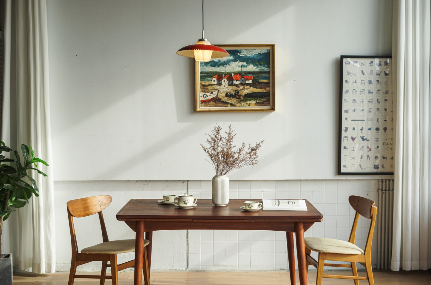 LYFA RED P-443 LAMP