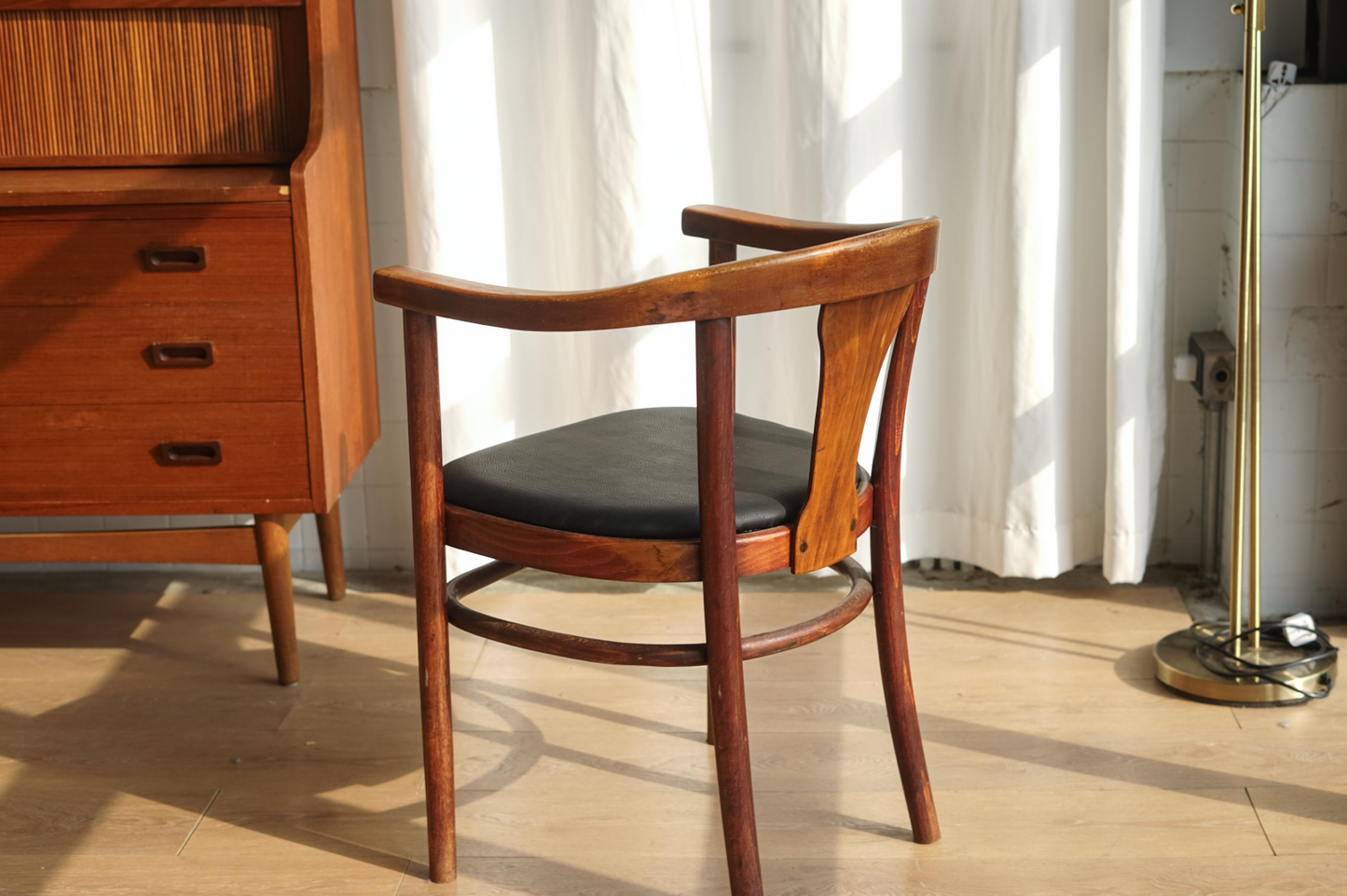 Thonet  楓木 古典 扶手餐桌椅