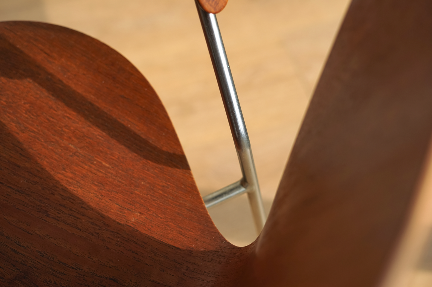 Arne Jacobsen Model 3207 柚木 扶手椅