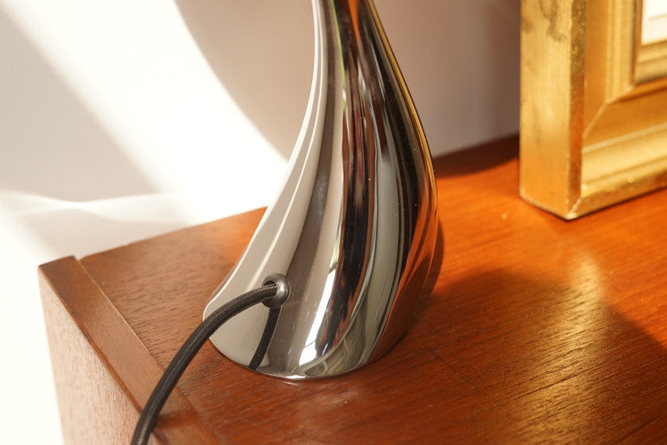 Georg Jensen Cobra 優雅曲線 桌燈