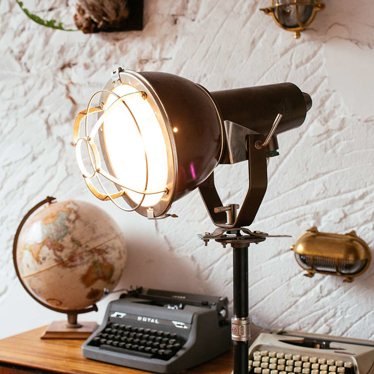 searchlight standing light