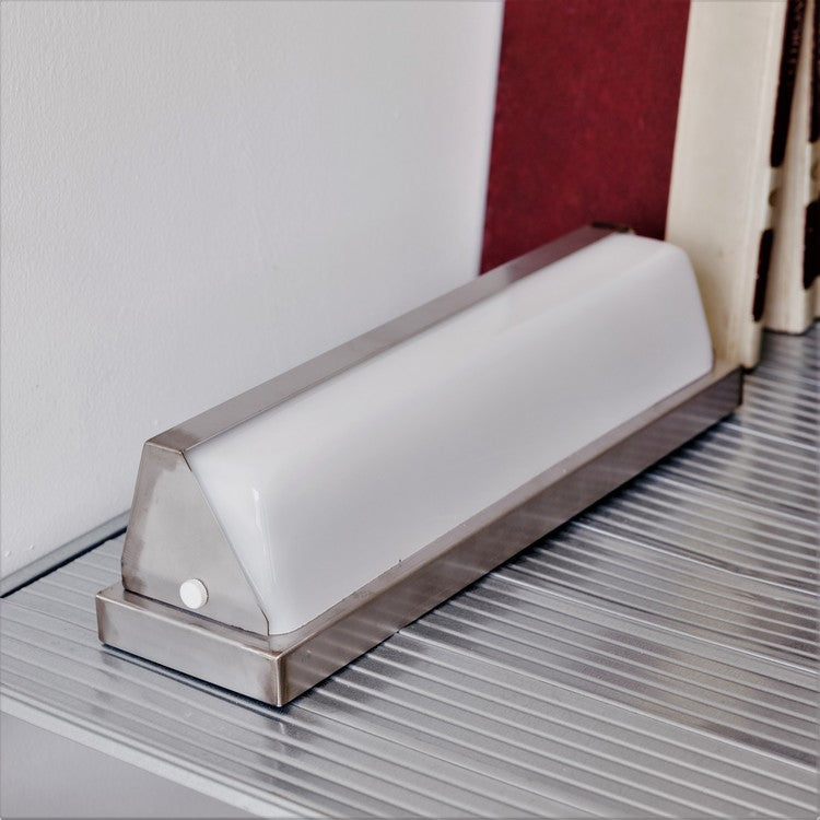 Retro Triangular Fluorescent Lamp#Black