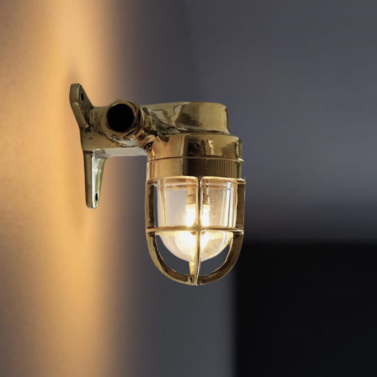 Wall-mounted copper lamp-old pieces