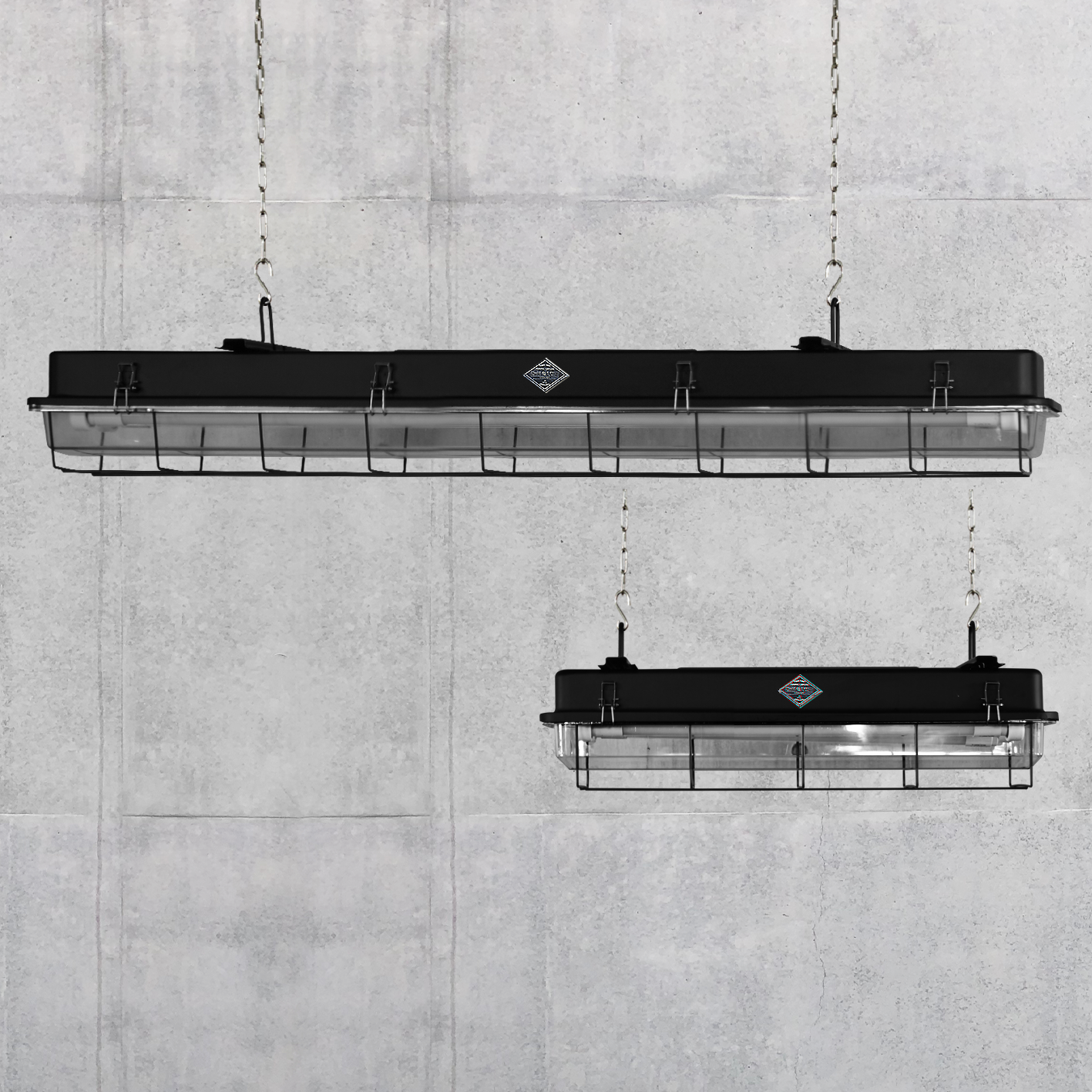 Industrial style fluorescent lamp-black-4 feet/2 feet