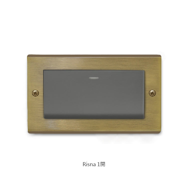 Bronze panel-Glatima, Risna series