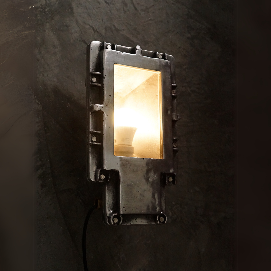 German cast iron wall light