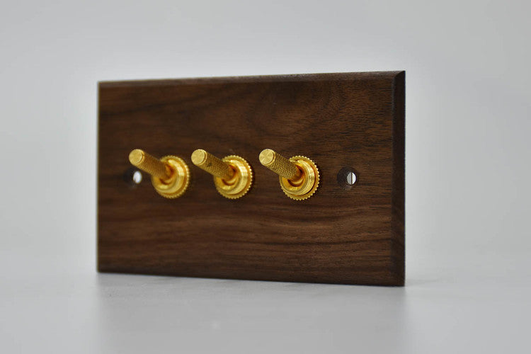 Brass diamond pattern lever