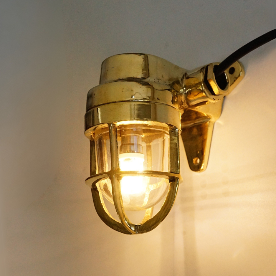 Wall-mounted copper lamp-old pieces