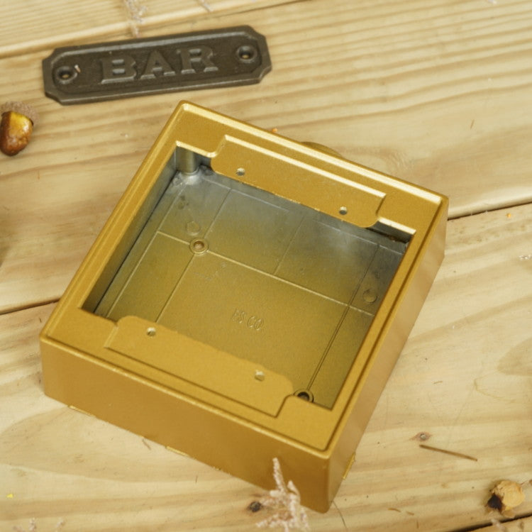 Exposed table-made aluminum box