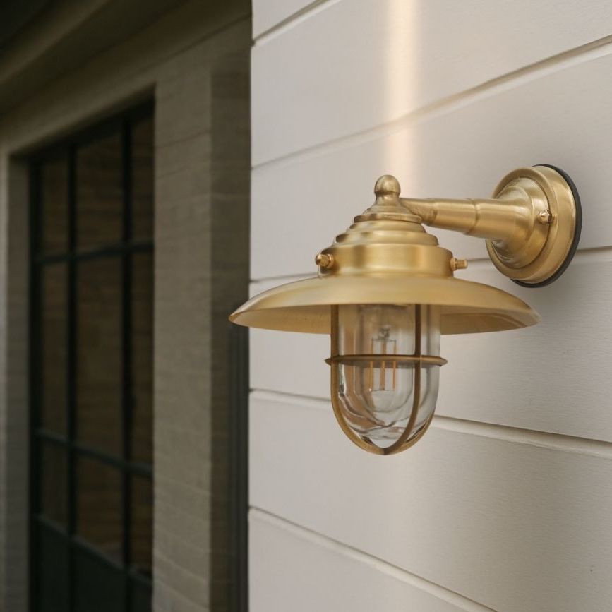 Brass bamboo hat wall lamp