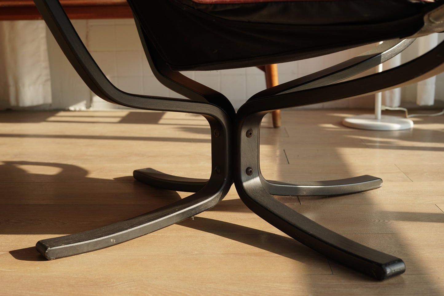 Falcon chair 獵鷹 黑色 皮革 休閒椅