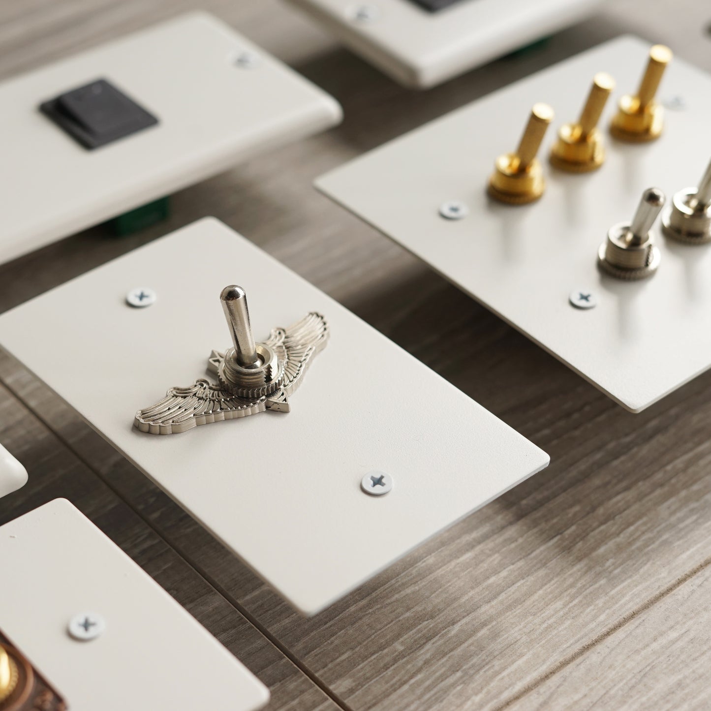 Morandi Moon White-lever series
