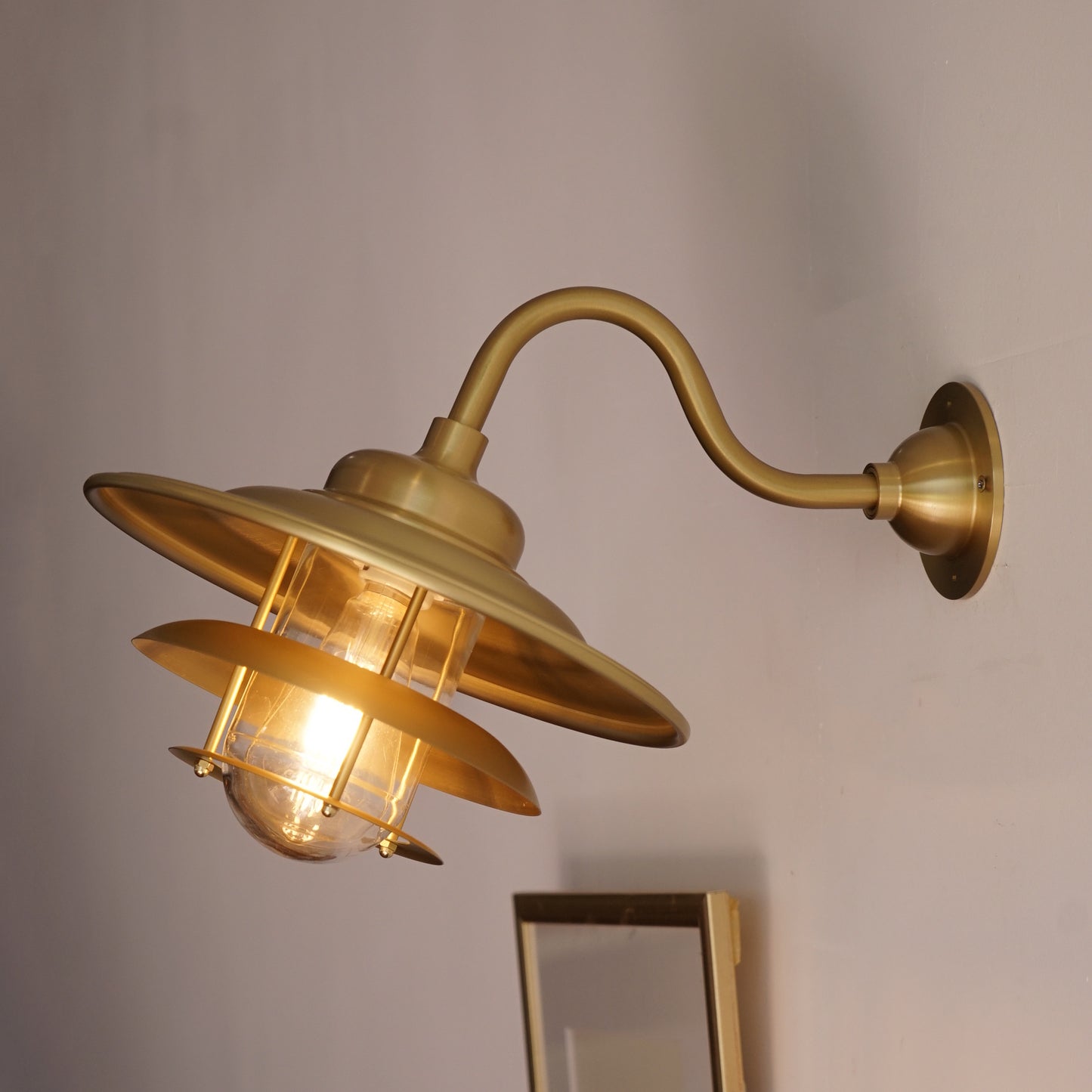Lumina brass gradient wall light