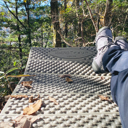 FOLDABLE RUNNER MAT Traum 折疊休閒蛋殼睡墊