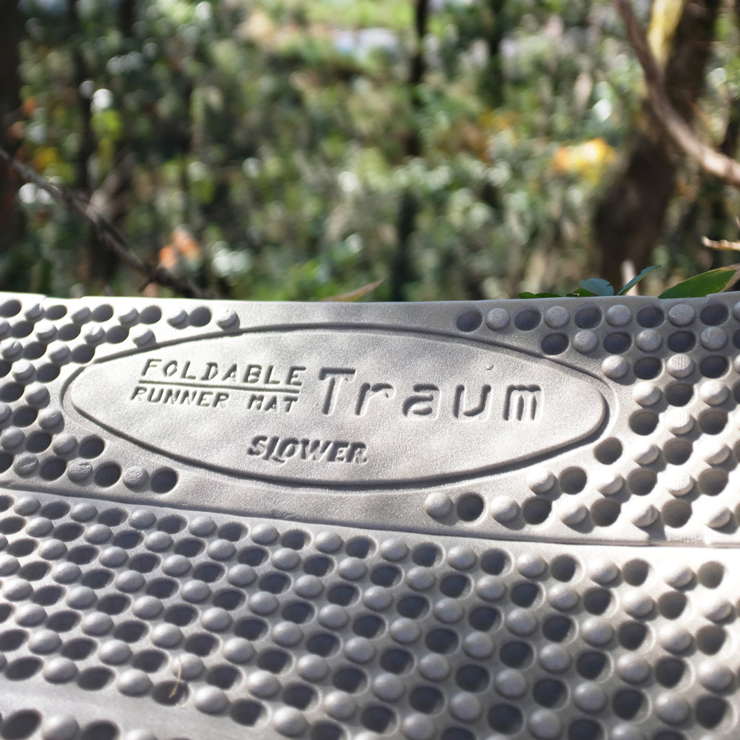 FOLDABLE RUNNER MAT Traum 折疊休閒蛋殼睡墊