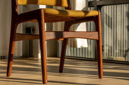 Erik Buch Model 89 玫瑰木餐椅 OLDANMARK