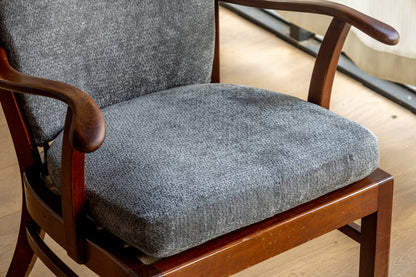 Fritz Hansen Model 1628 扶手椅 OLDANMARK