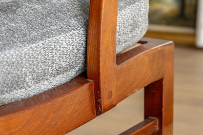Fritz Hansen Model 1628 扶手椅 OLDANMARK