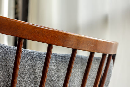 Fritz Hansen Model 1628 扶手椅 OLDANMARK