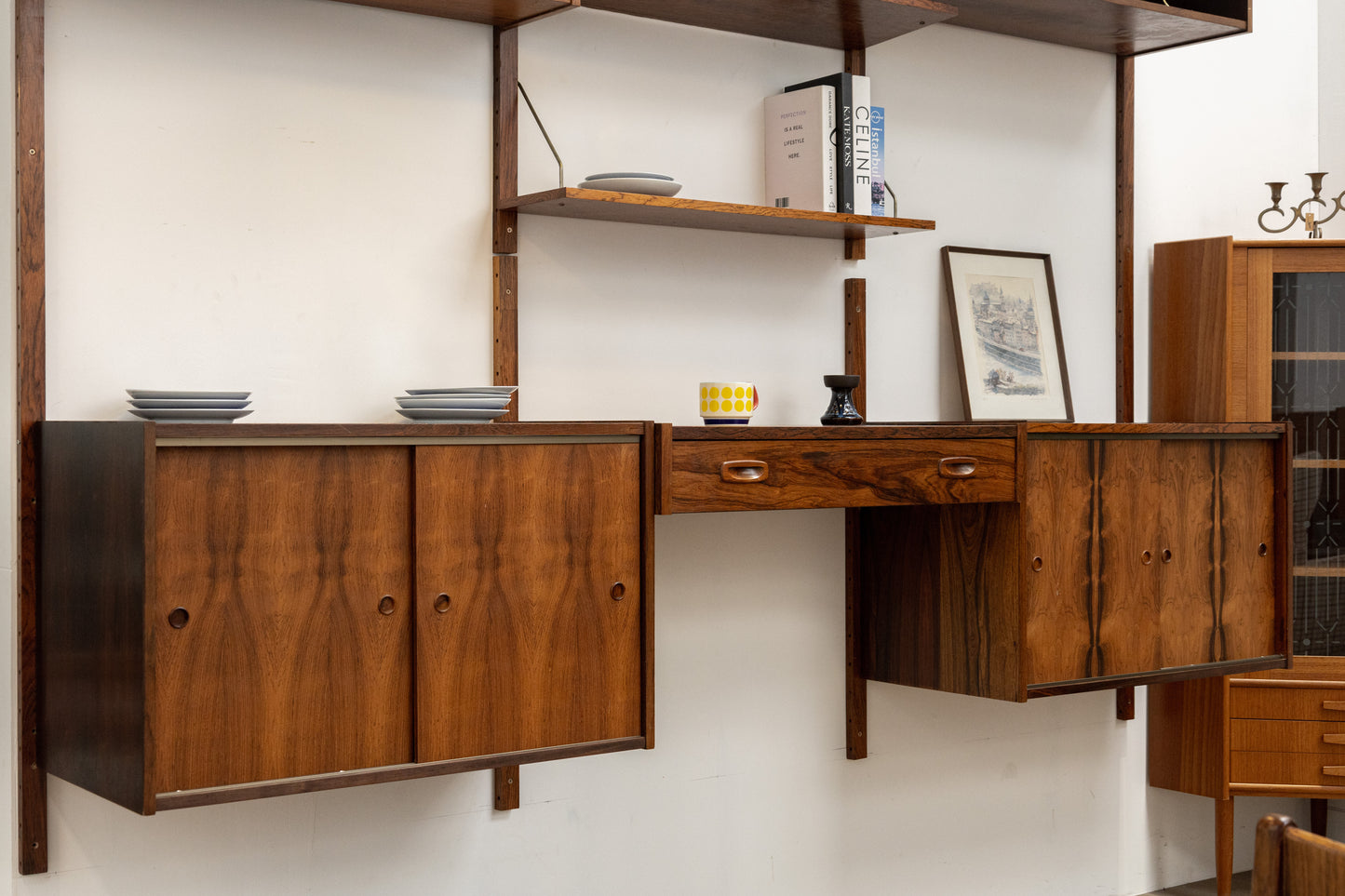 丹麥 玫瑰木 壁掛系統櫃 OLDANMARK