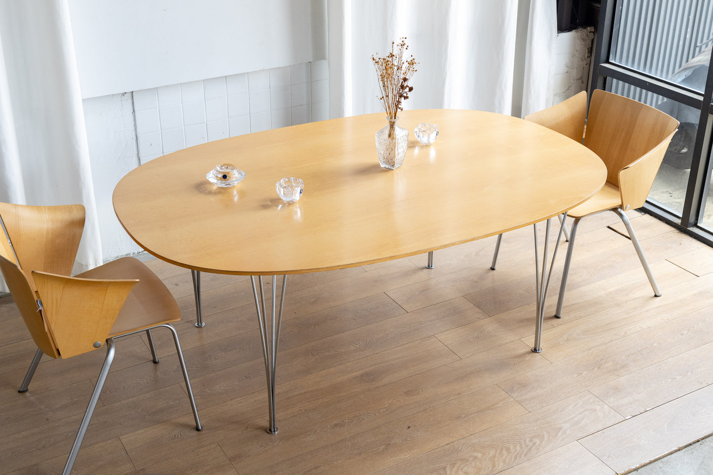 Piet Hein & Bruno Mathsson｜Fritz Hansen 超橢圓餐桌 OLDANMARK