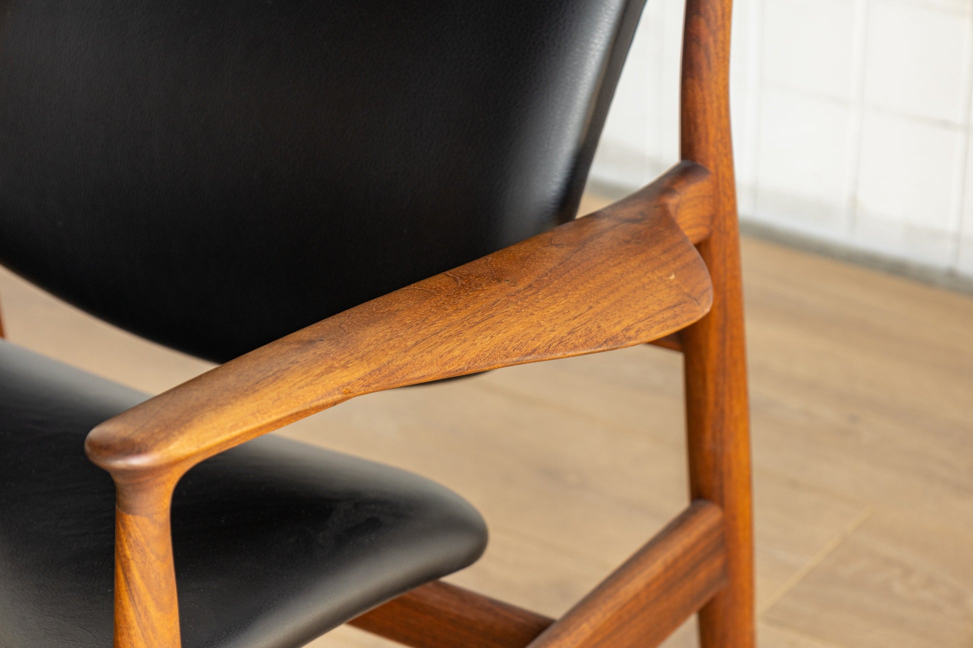 Finn Juhl France Chair OLDANMARK