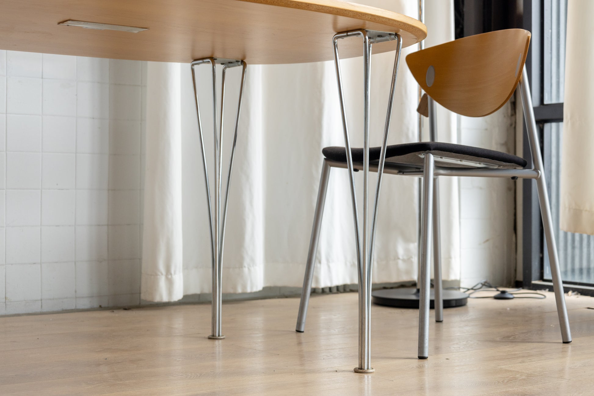 Piet Hein & Bruno Mathsson｜Fritz Hansen 橢圓餐桌 OLDANMARK