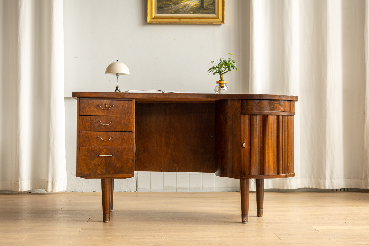 Kai Kristiansen Model 54 桃花心木腎形書桌 OLDANMARK