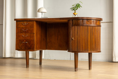 Kai Kristiansen Model 54 桃花心木腎形書桌 OLDANMARK