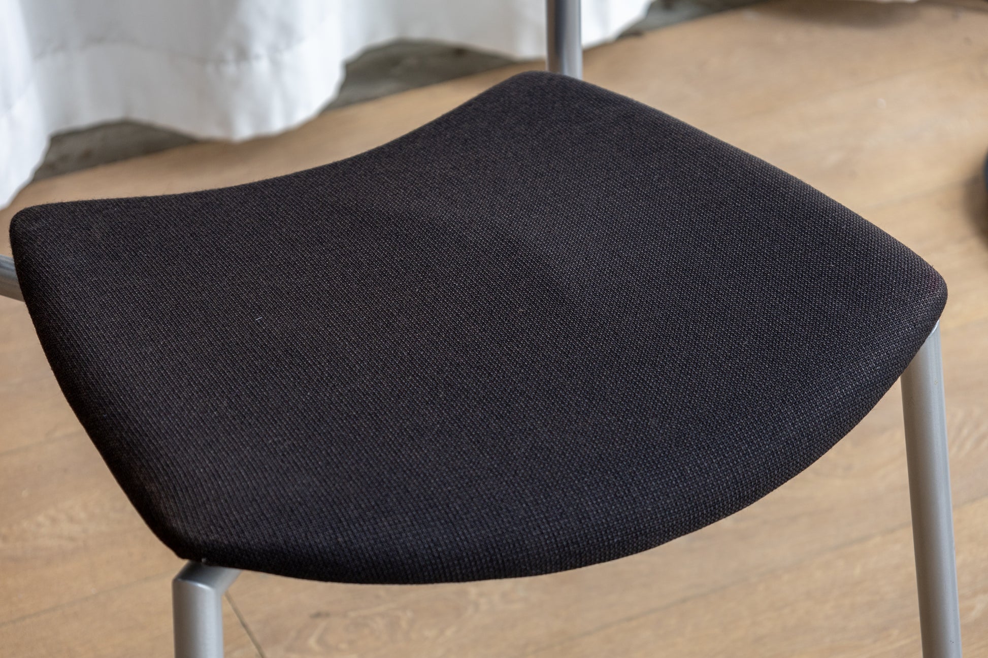 Hans Thyge Raunkjær｜Randers Sala Chair (副本) OLDANMARK