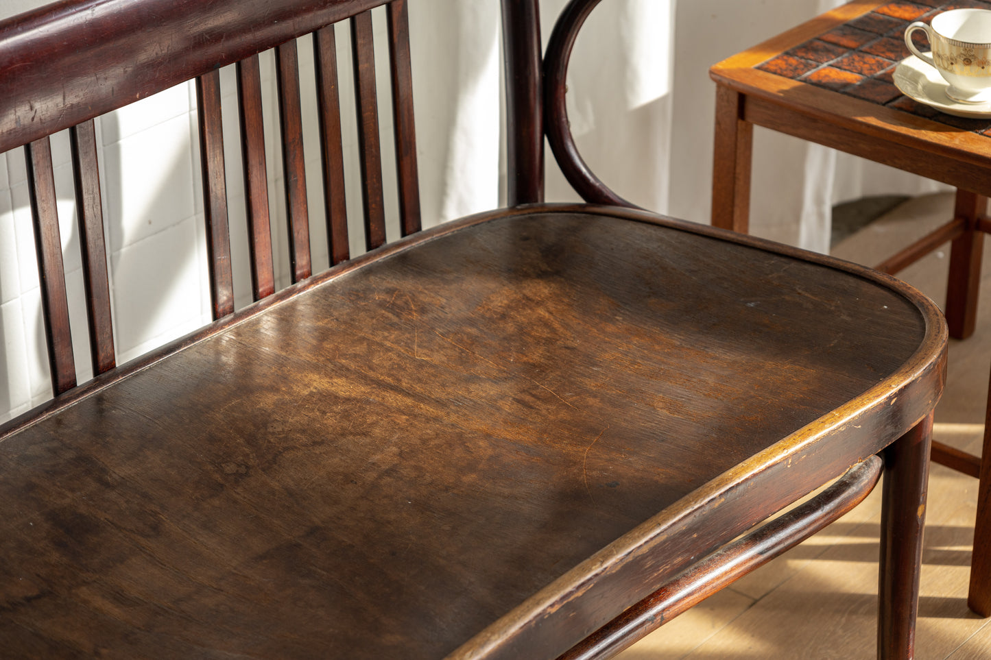 Michael Thonet 曲木雙人長椅 OLDANMARK
