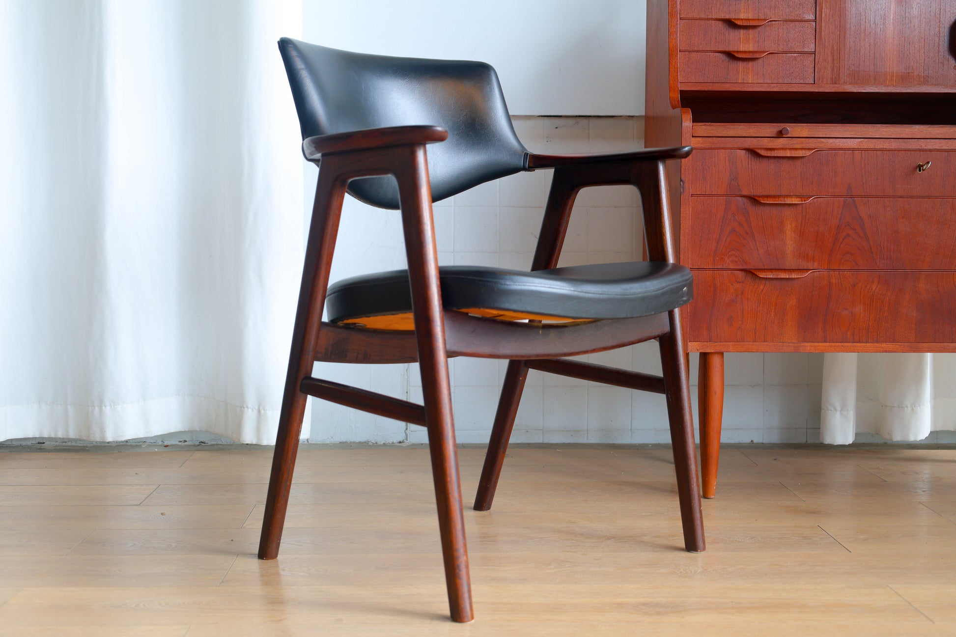 丹麥 玫瑰木 扶手 休閒椅 OLDANMARK