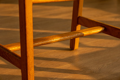 丹麥 Hans J. Wegner 橡木 綠布 無扶手 軟墊椅 OLDANMARK