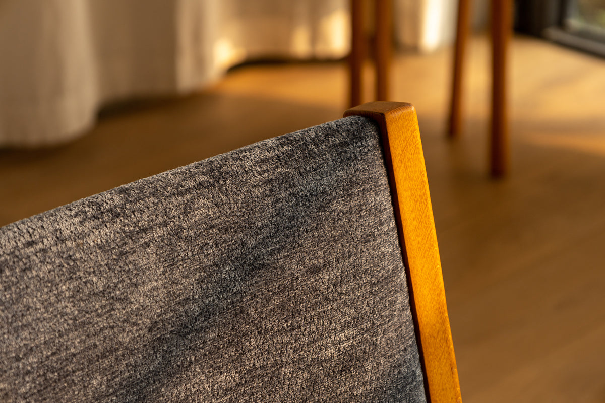 丹麥 Hans J. Wegner 橡木 綠布 無扶手 軟墊椅 OLDANMARK