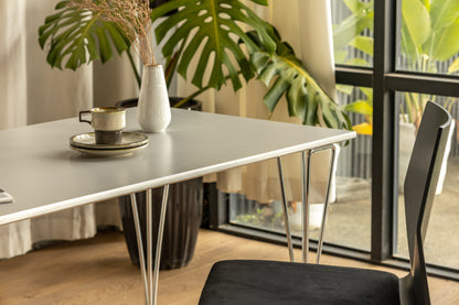 Fritz Hansen 經典餐桌 #淺灰 OLDANMARK