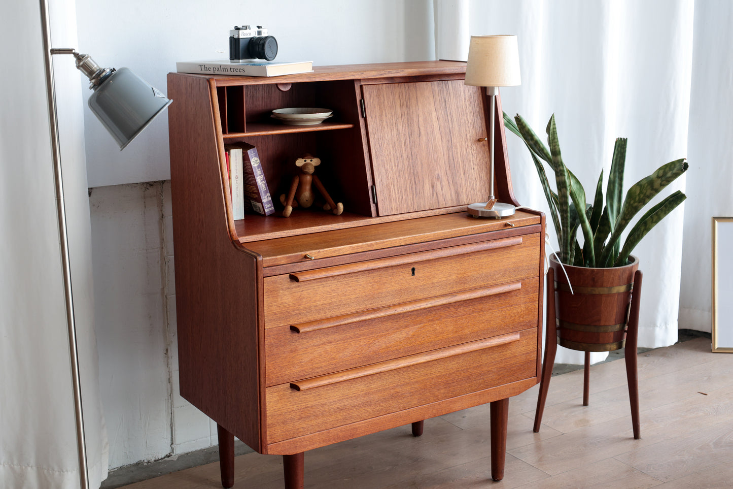 Ølholm Møbelfabrik 丹麥 柚木 寫字櫃 OLDANMARK