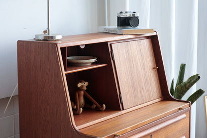 Ølholm Møbelfabrik 丹麥 柚木 寫字櫃 OLDANMARK