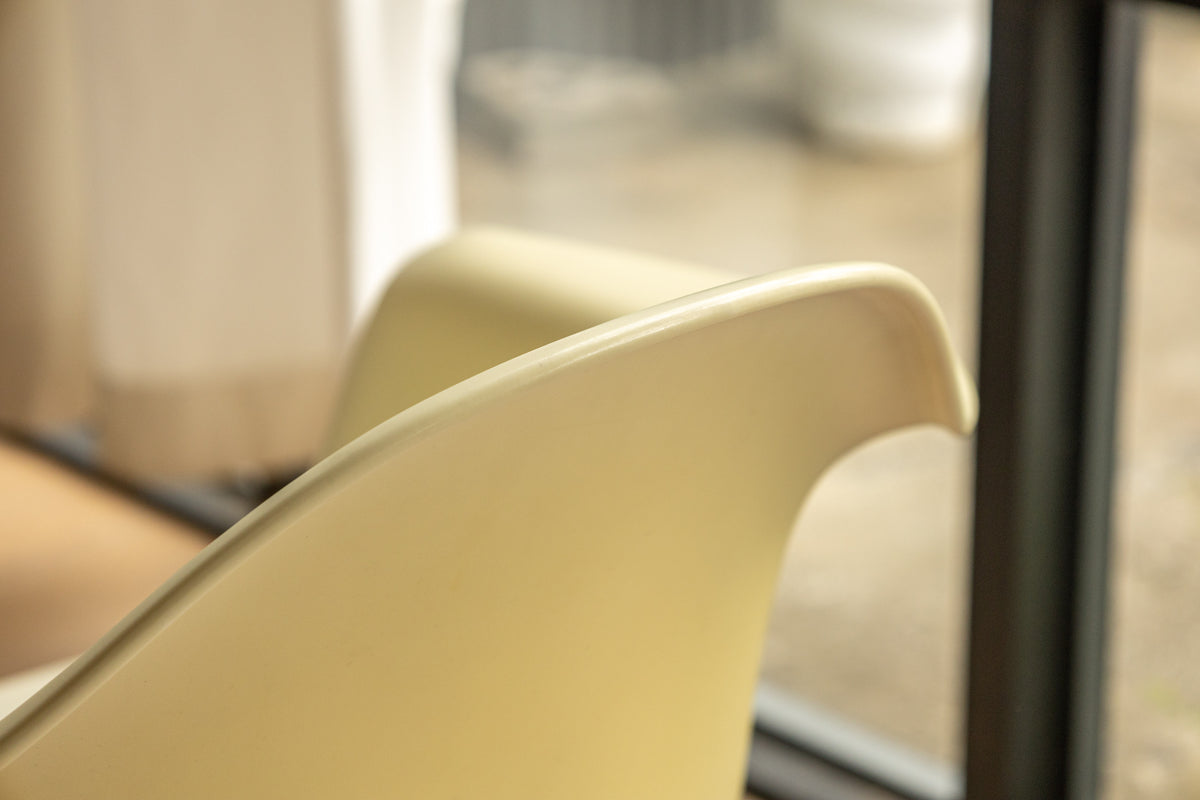 Charles & Ray Eames DAR Armchair #純白 OLDANMARK