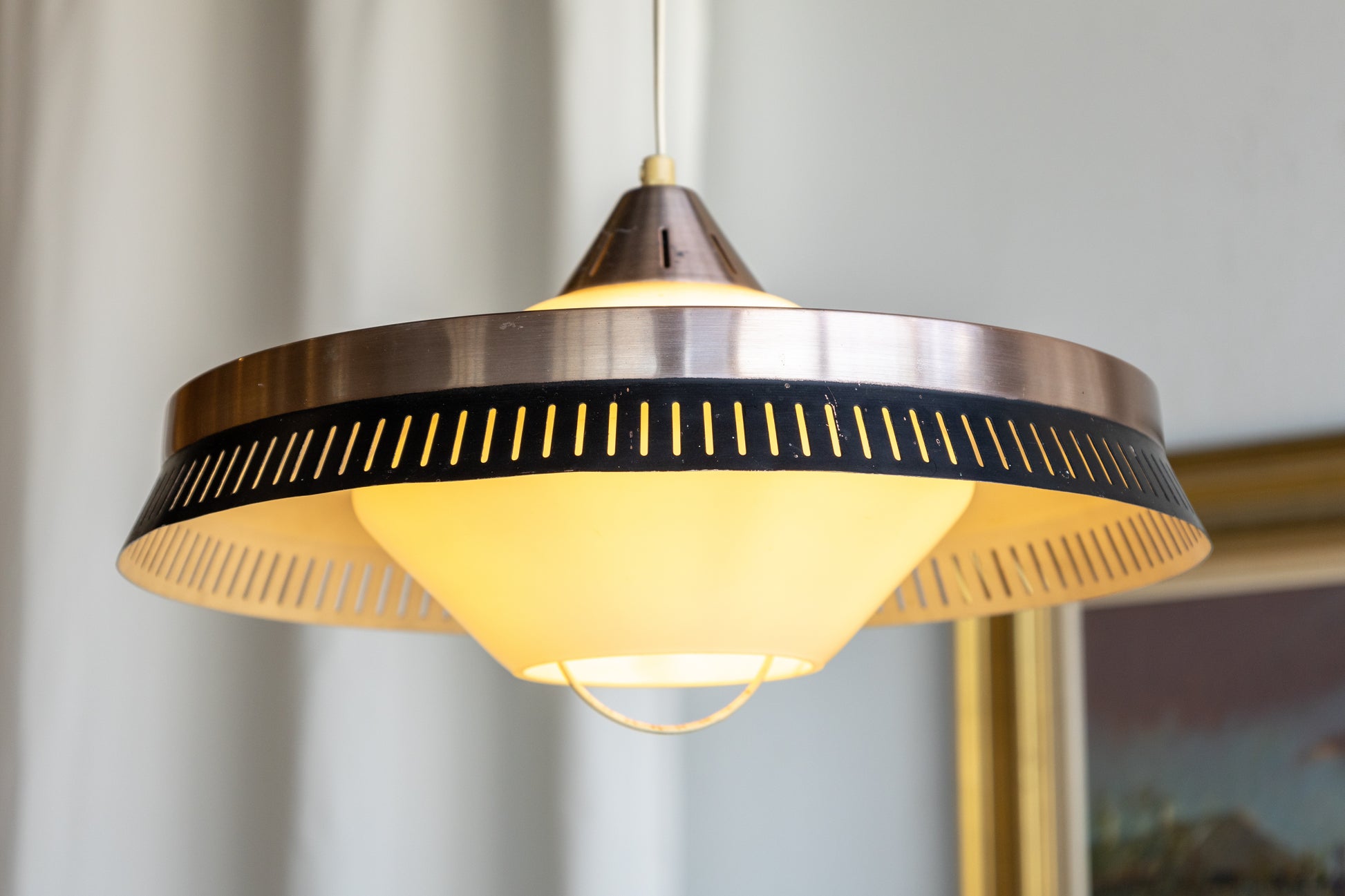 Bent Karlby｜Lyfa 飛碟吊燈 OLDANMARK