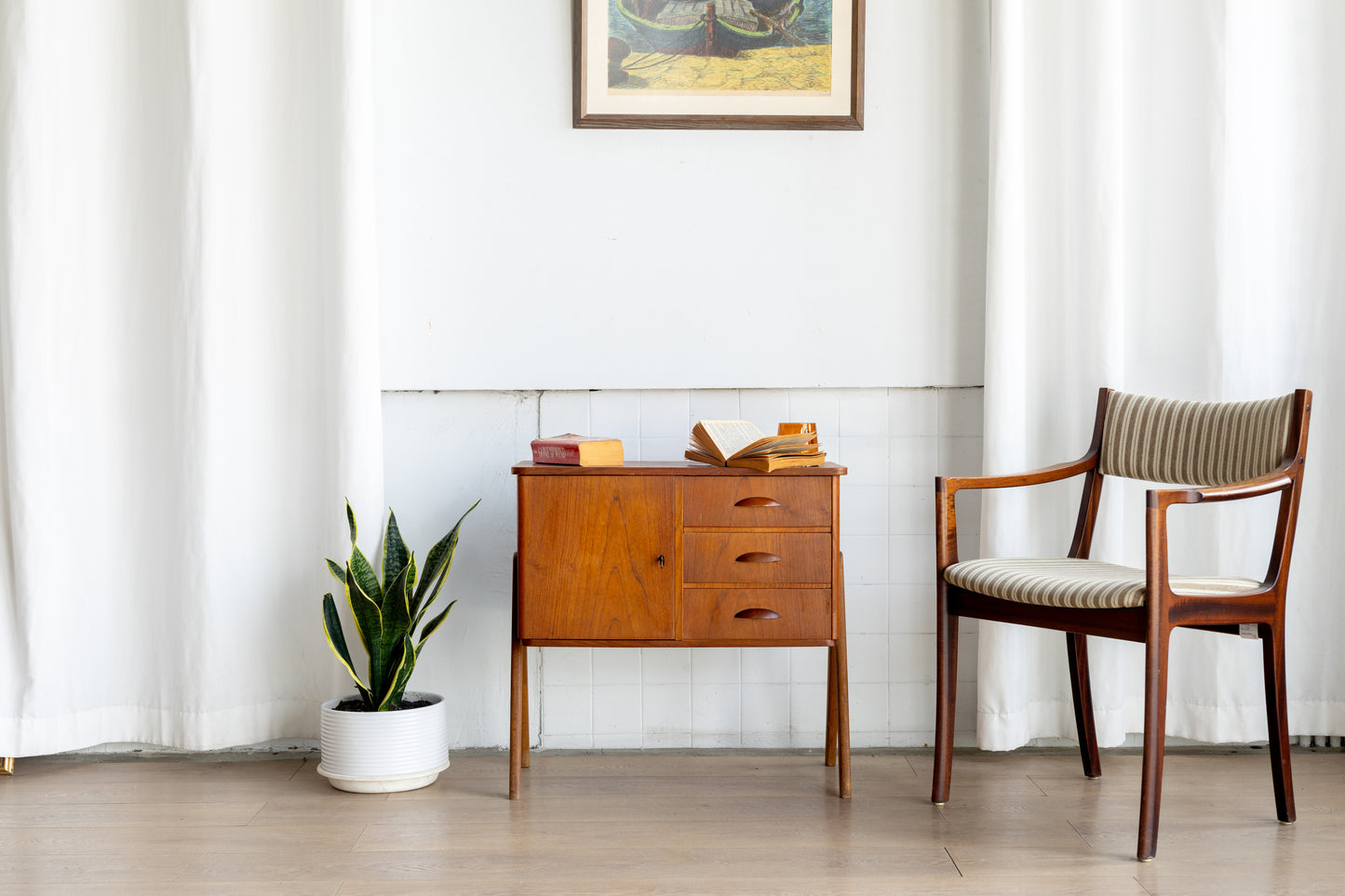 丹麥 柚木 A字腳 三抽 單門 邊櫃 OLDANMARK