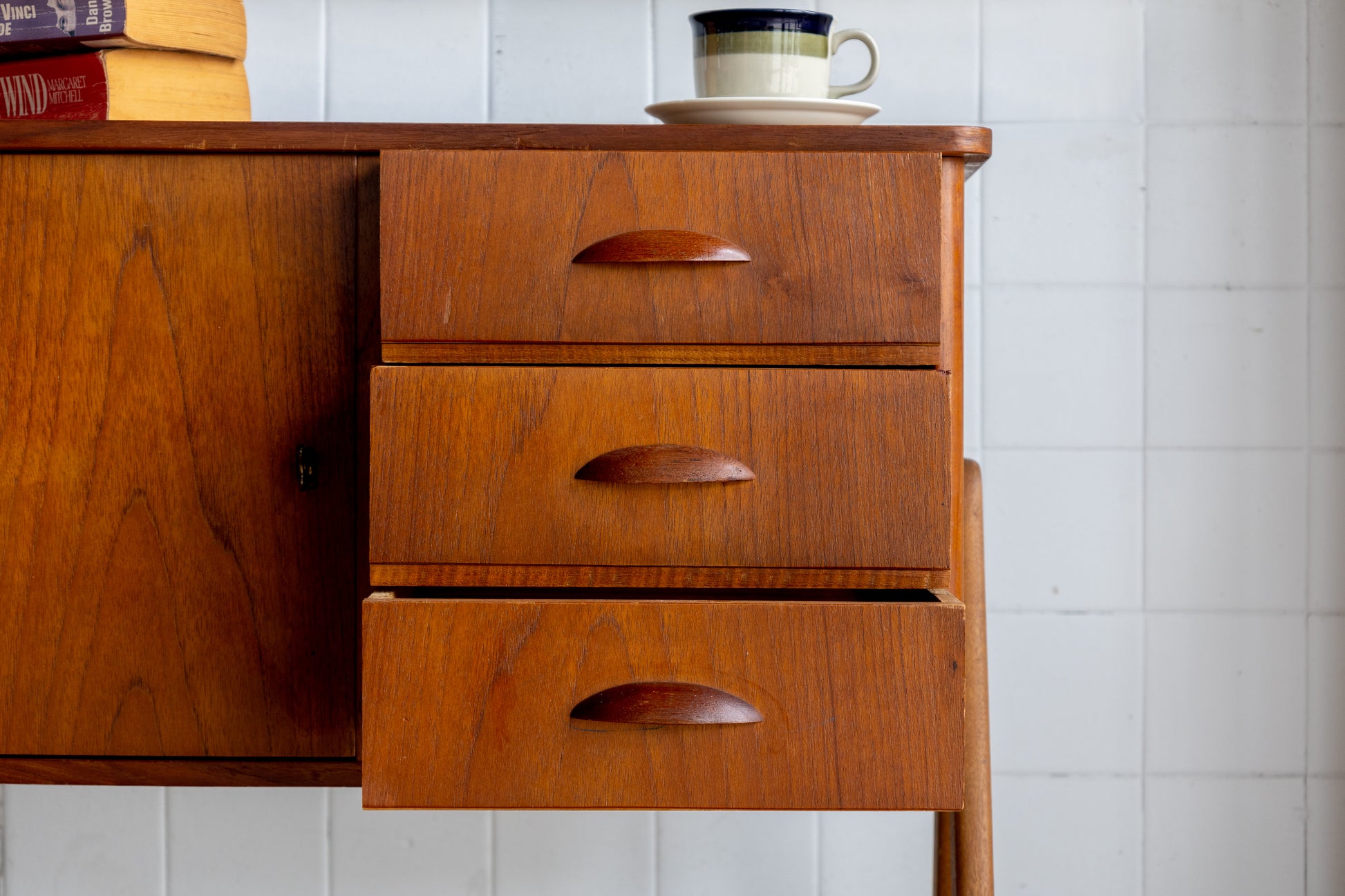 丹麥 柚木 A字腳 三抽 單門 邊櫃 OLDANMARK